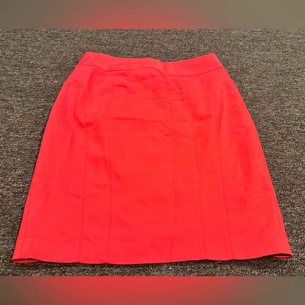 EUC! Express Elegant Red Women's Pencil Skirt Slit Sz 6